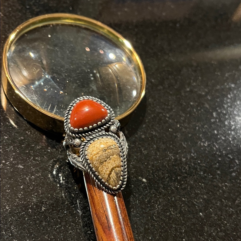 Elegant Silver and Cornelian rust Stone Ring - Picture 8 of 8